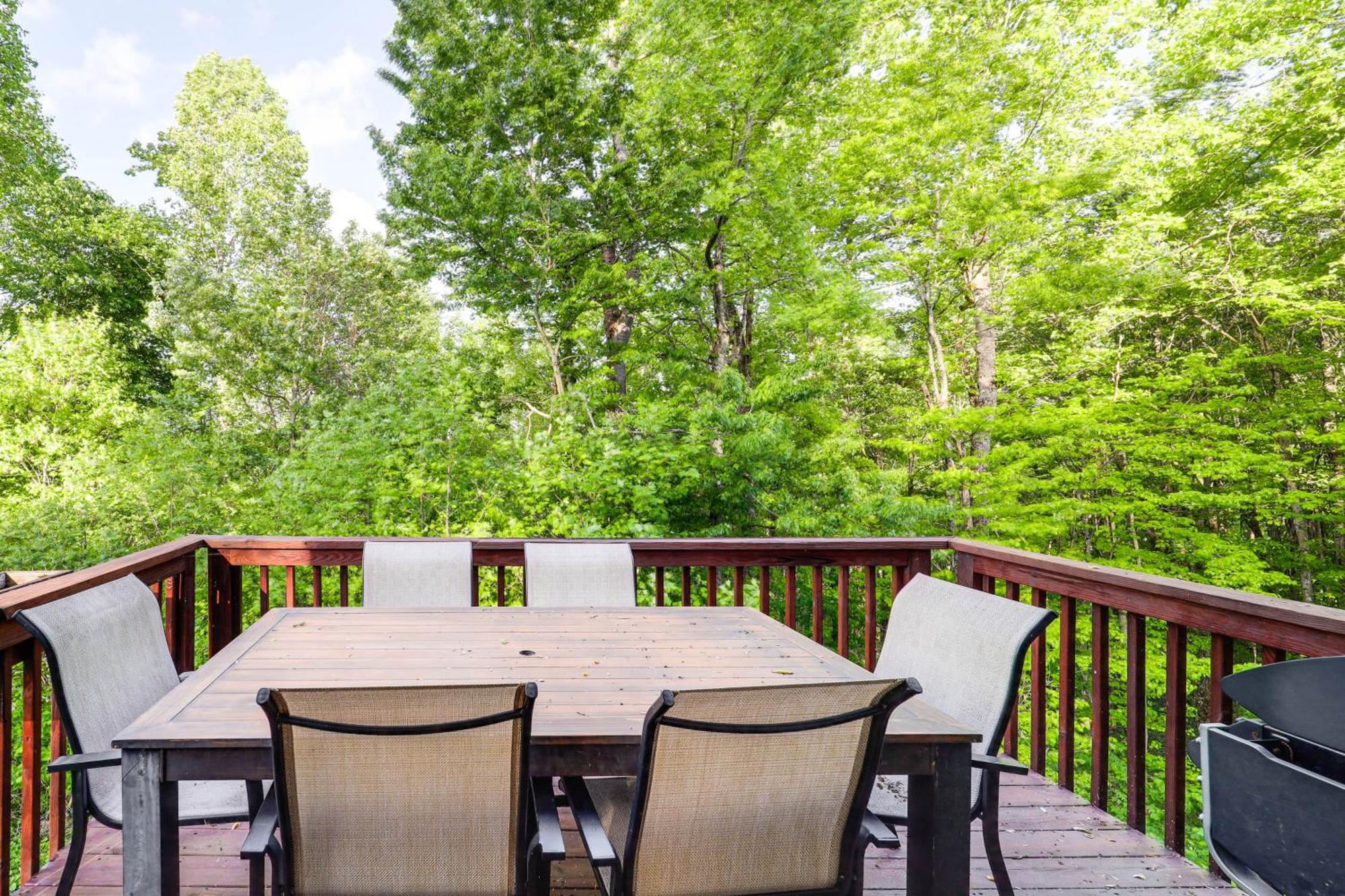 Luxe Appalachian Mountain Cabin With Hot Tub, Views Warrensville Esterno foto